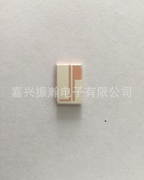 GSM贴片陶瓷天线,频率范围800-1900M GSM贴片陶瓷天线,频率范围800-1900M